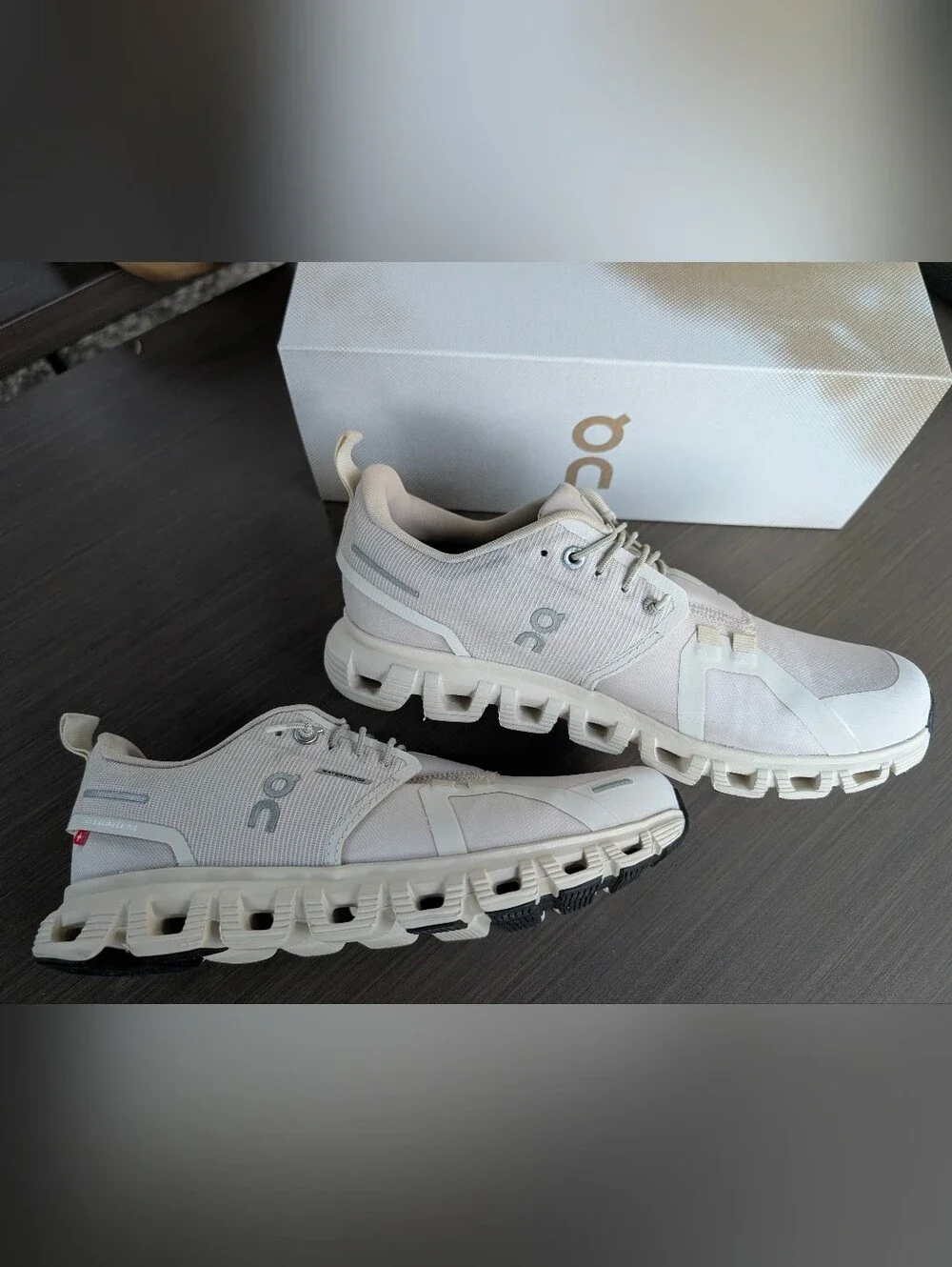 On Cloud 6 Women Waterproof Sneaker Pearl Cream -7M